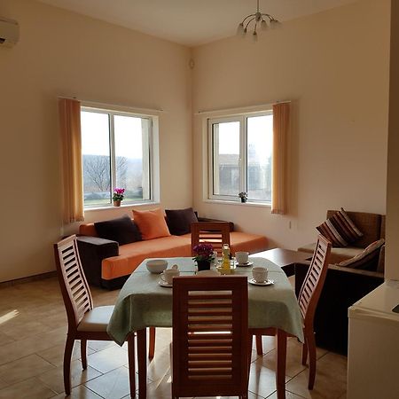 Villa Ketli Apartment Bliznatsi Ngoại thất bức ảnh