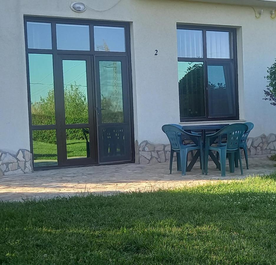 Villa Ketli Apartment Bliznatsi Ngoại thất bức ảnh