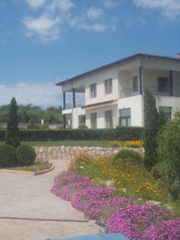 Villa Ketli Apartment Bliznatsi Ngoại thất bức ảnh