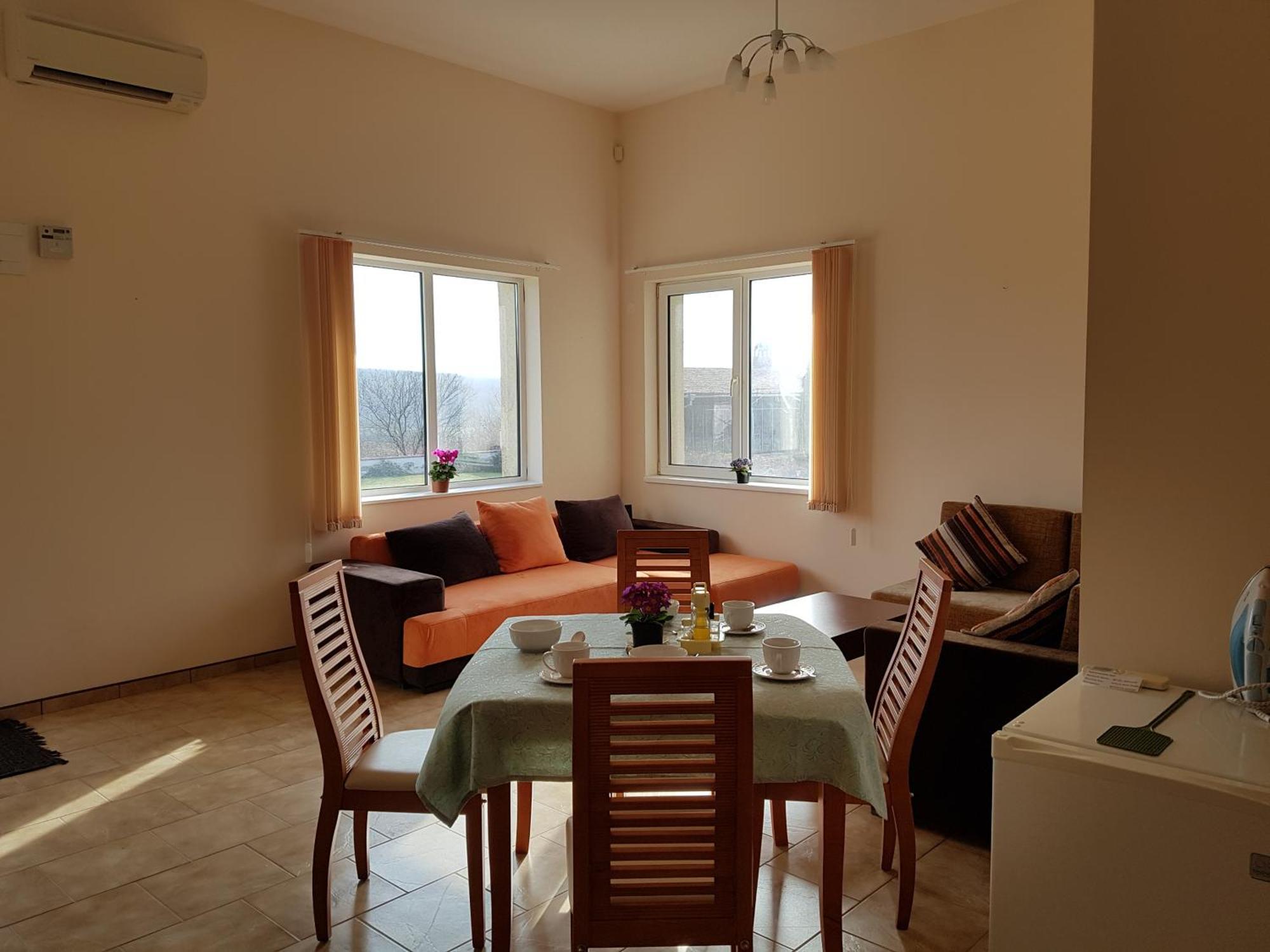 Villa Ketli Apartment Bliznatsi Ngoại thất bức ảnh