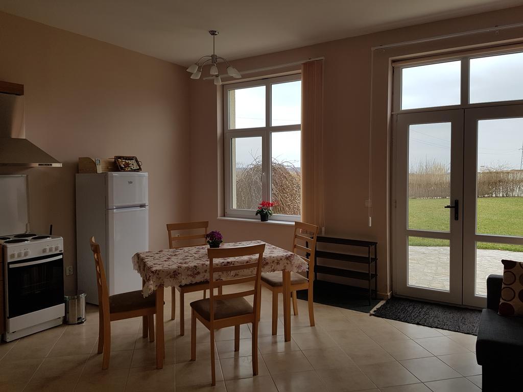 Villa Ketli Apartment Bliznatsi Phòng bức ảnh